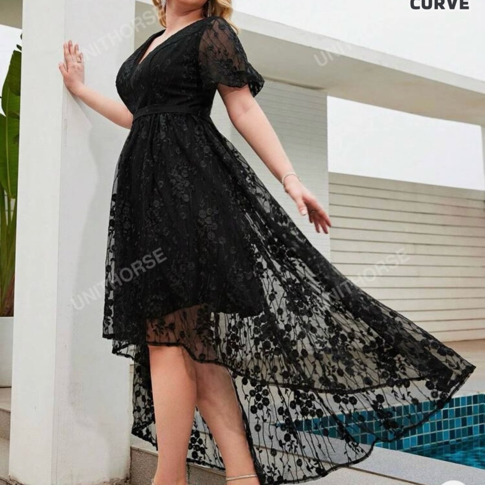 Elegant Black Lace Dress